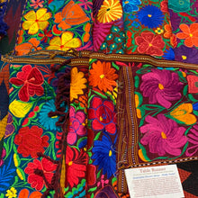 Load image into Gallery viewer, Table Runners from Guatemala- Long
