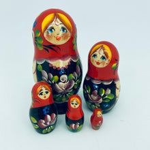 Load image into Gallery viewer, Russian 5 Piece Nesting Doll Set
