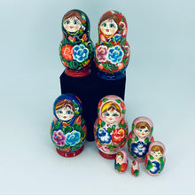 Load image into Gallery viewer, Small Nesting Dolls from Russia
