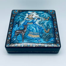 Load image into Gallery viewer, Russian Paper Mache Lacquered Box- Winter Wonderland
