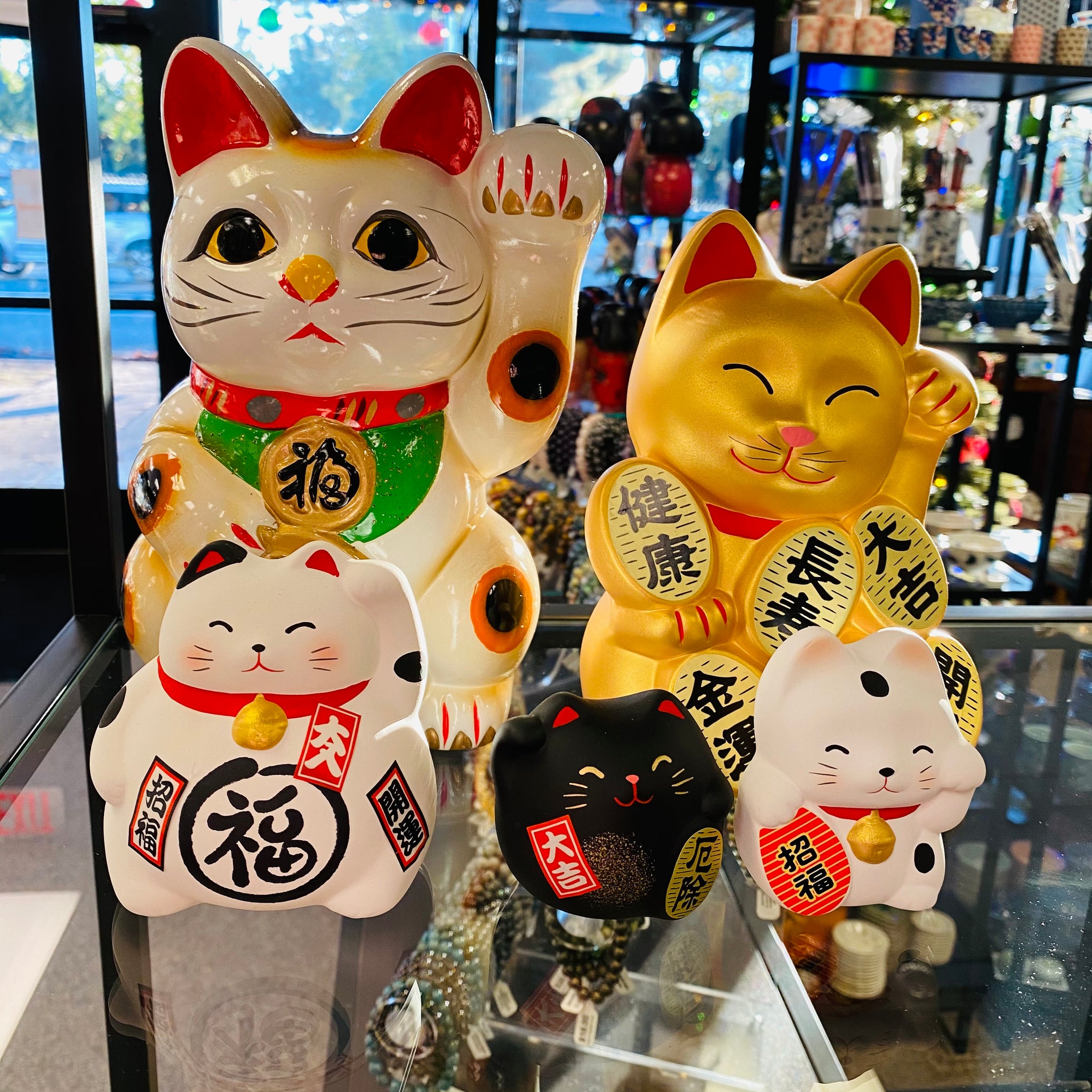 Japanese Ceramic Maneki Neko Lucky Cat – Zanzibar Fair Trade